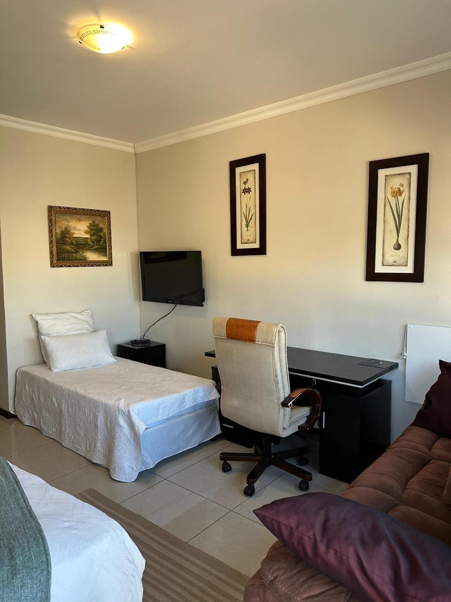 Cora'S Boutique Bed & Breakfast Swakopmund Pokoj fotografie