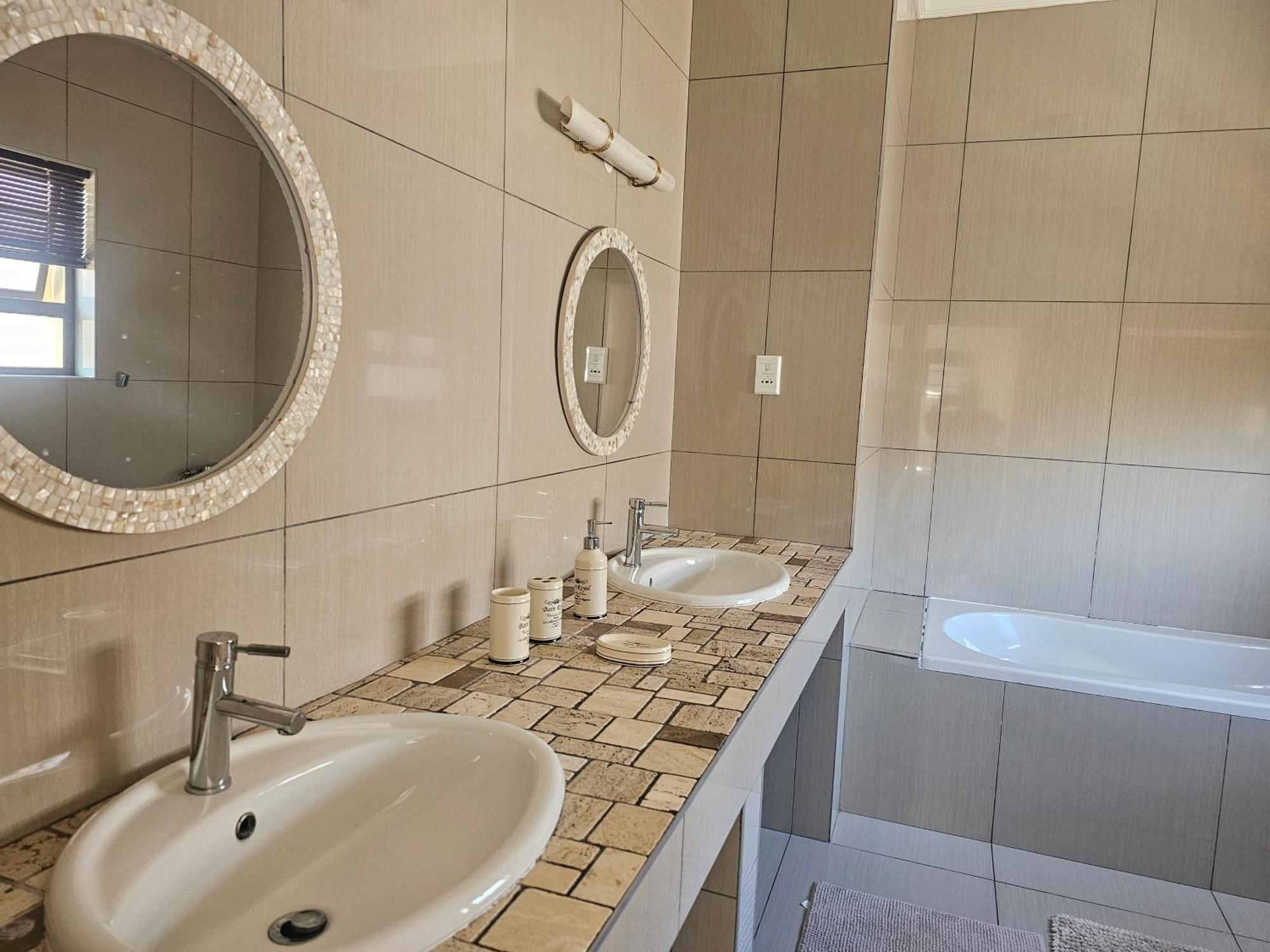 Cora'S Boutique Bed & Breakfast Swakopmund Exteriér fotografie