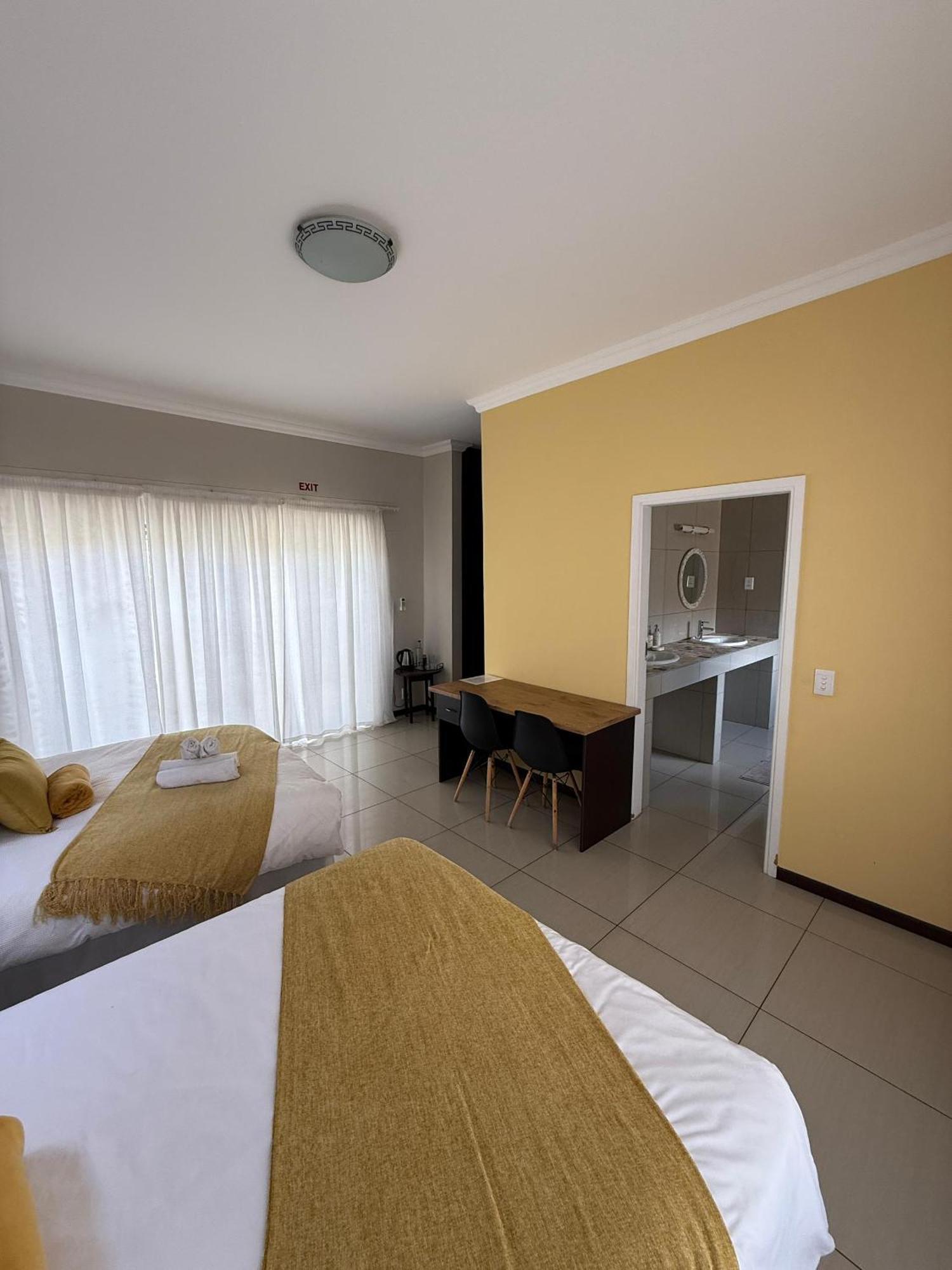 Cora'S Boutique Bed & Breakfast Swakopmund Exteriér fotografie