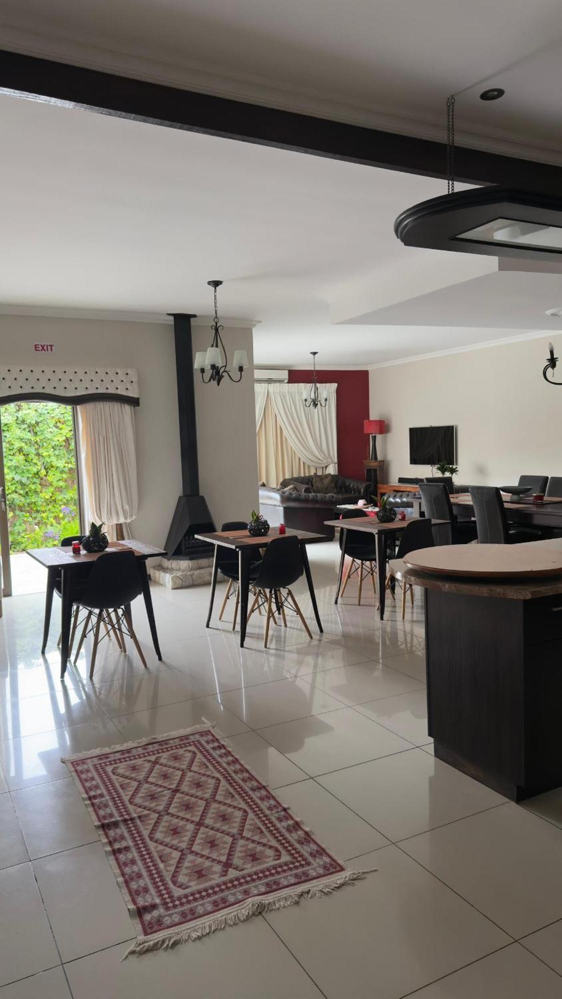 Cora'S Boutique Bed & Breakfast Swakopmund Exteriér fotografie